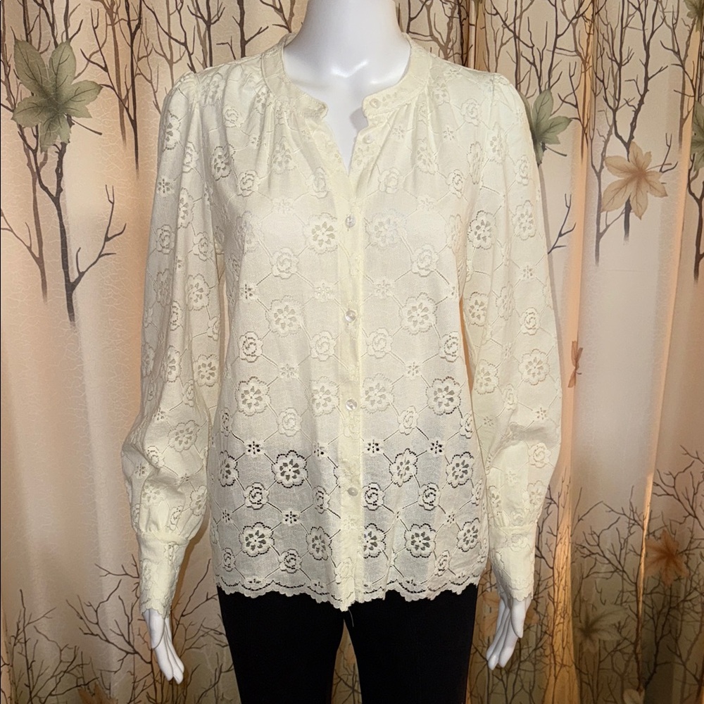 Peace and Love-Elegant Cream Lace Blouse floral pattern